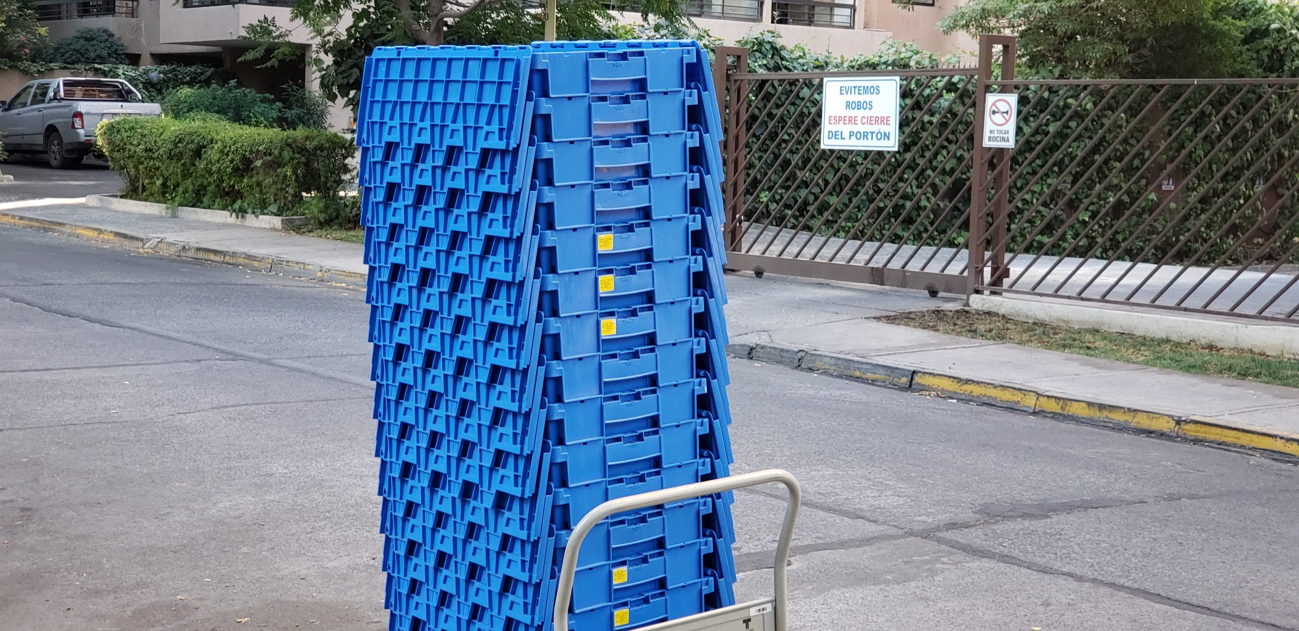 ¿Cuántas cajas necesito para mudarme? (La fórmula que nadie te dice)