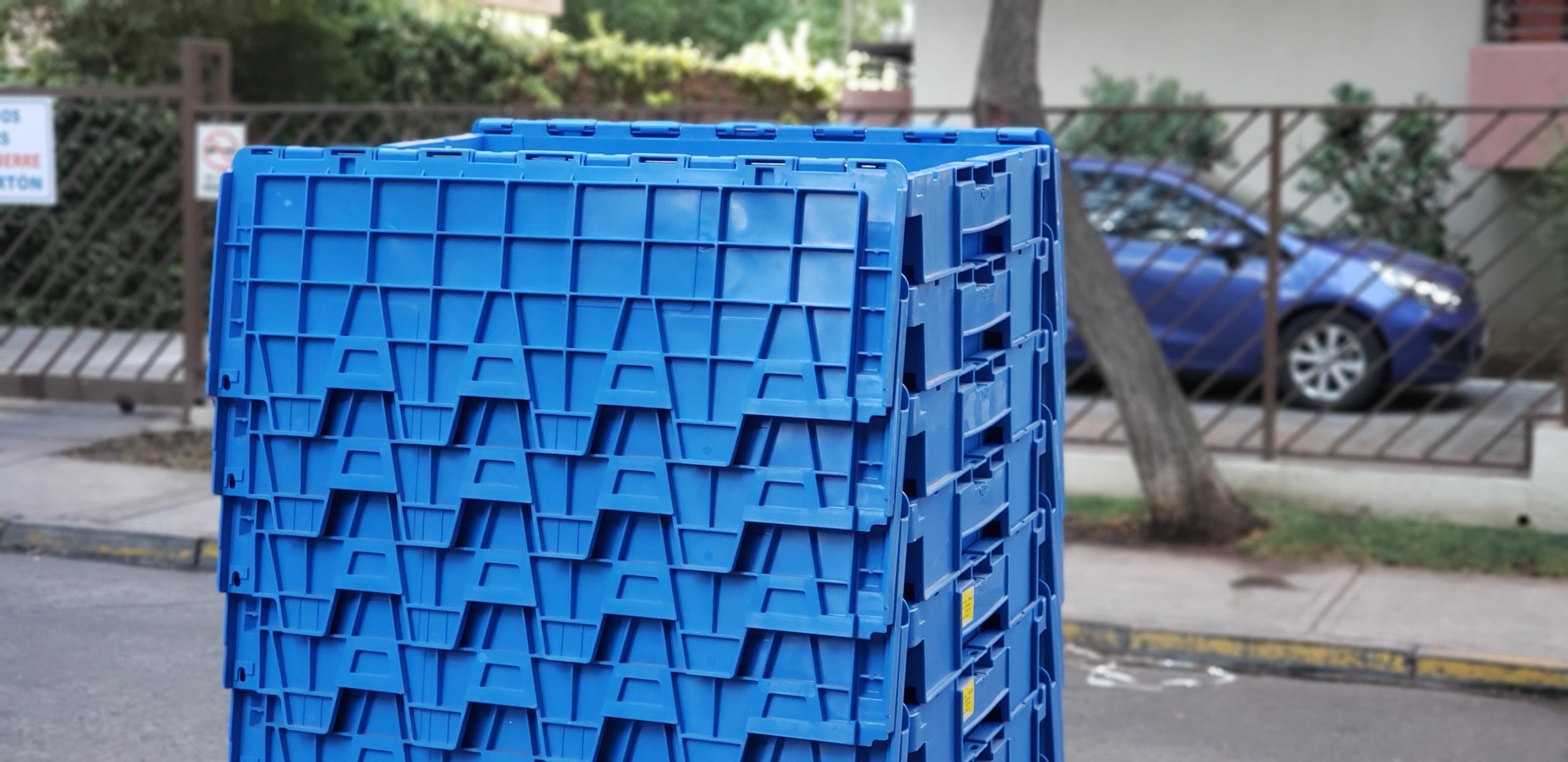 Por qué elegir cajas plásticas para tu mudanza